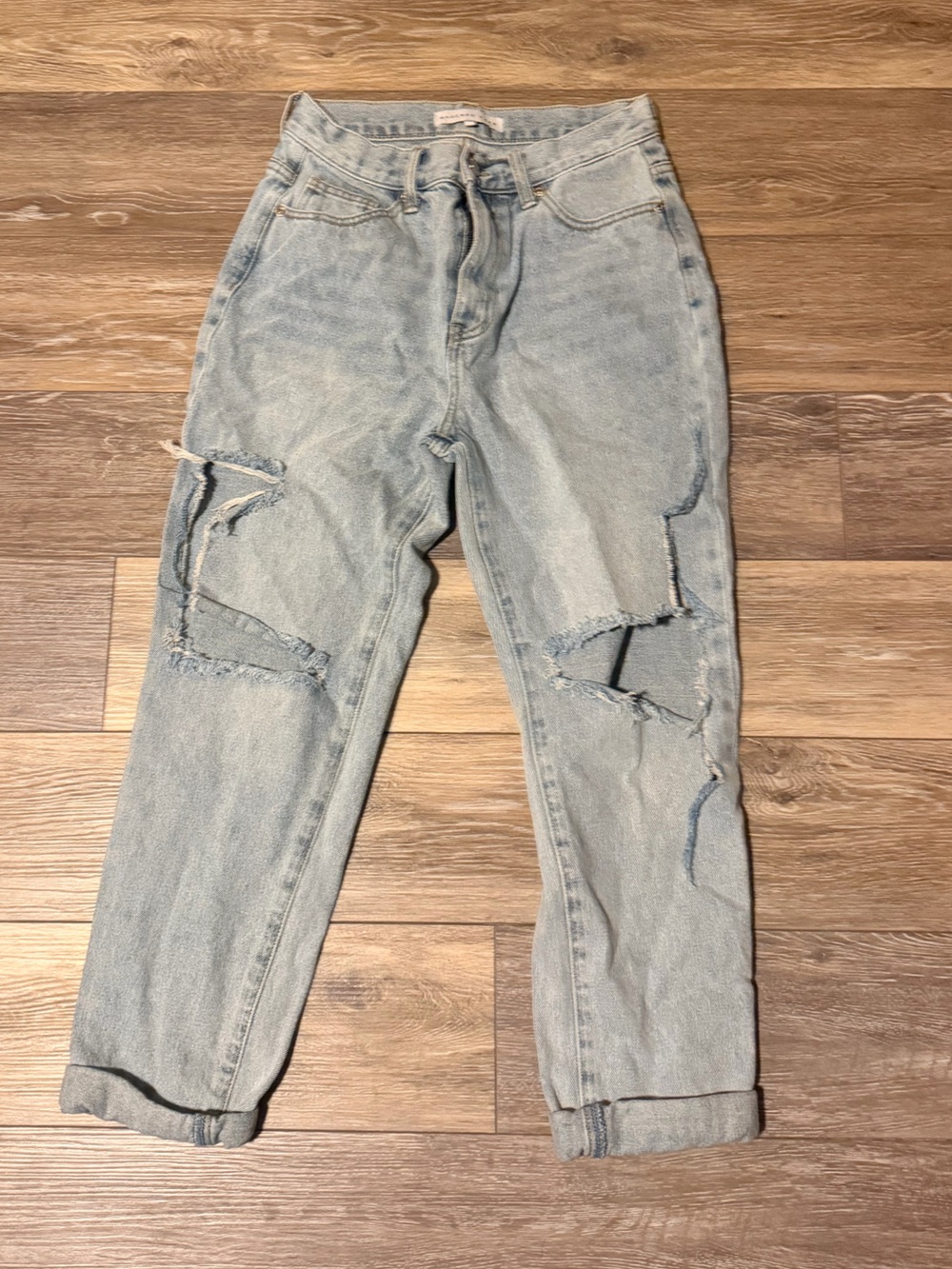 Endless Rose Light Wash Distressed Straight-Leg Jeans